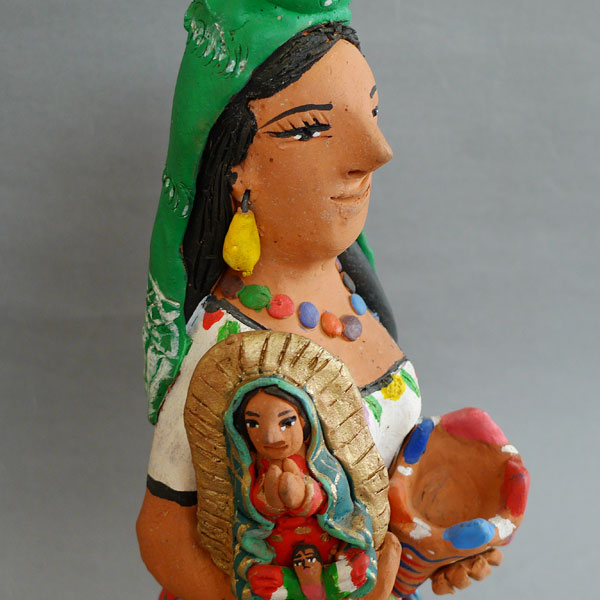 グアダルーペの聖母 売り 人形