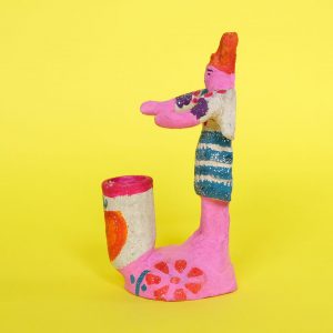 トラヤカパン 土人形 天使