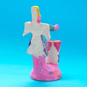 トラヤカパン 土人形 天使