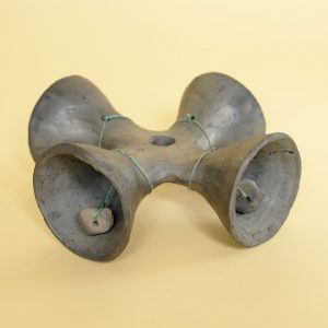 コヨテペック 黒陶 ベル