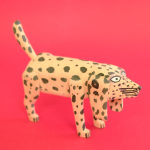 オアハカ ウッドカービング キリーノ サンティアーゴ おしっこ犬