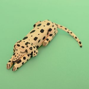 オアハカ ウッドカービング キリーノサンティアーゴ 眠る犬 置物 木彫