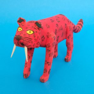 サーベルタイガー 置物