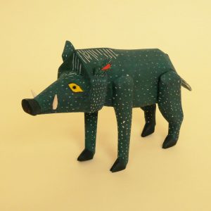 木彫り イノシシ 置物