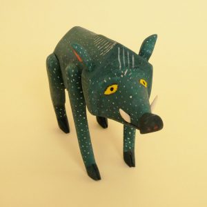 木彫り イノシシ 置物