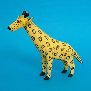 キリン 木彫り 置物