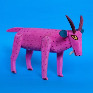 メキシコ 木彫 ヤギ