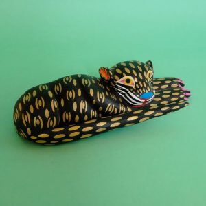 アレブリヘ 黒猫 置物