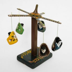 メキシコ 伝統玩具 回転ブランコ テマラカツィンゴ