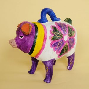 メテペック 土人形 ブタ 置物