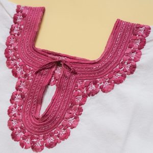 マヤ 刺繍ブラウス