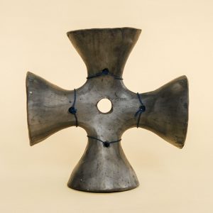 メキシコ 四つベル 黒陶