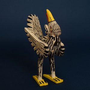 コンドル 木彫 置物