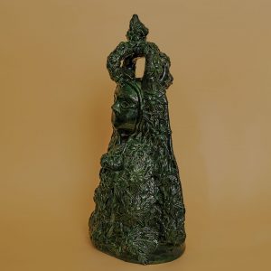 テオドラ ブランコ 孤独の聖母 置物