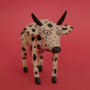 オアハカ ウッドカービング 牛