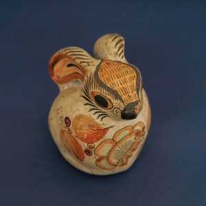 ホワイトラビット 白うさぎ 置物