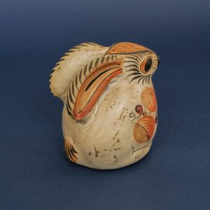 ホワイトラビット 白うさぎ 置物