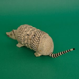 オアハカ ウッドカーヴィング アルマジロ