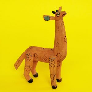 オアハカン ウッドカーヴィング キリン