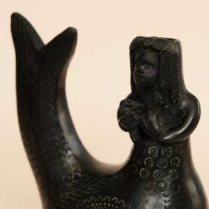 メキシコ オアハカ 黒陶 人魚 置物