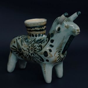 ティソ　牛　置物