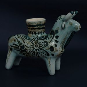 ティソ　牛　置物