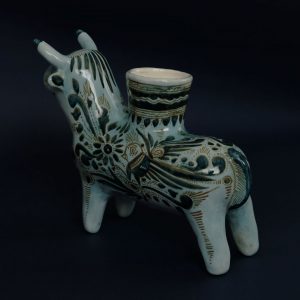 ティソ　牛　置物