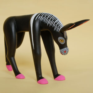 イサイーアス ヒメネス作 ロバの置物